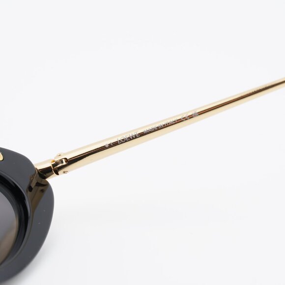 Loewe LW40166I 01A Sunglasses Shiny Black/Gold Cat Eye Frame, Grey Lenses main image 8